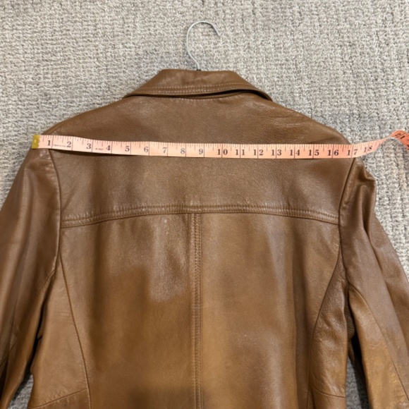 Vintage Women's Brown Leather Jacket - Picture 8 of 9